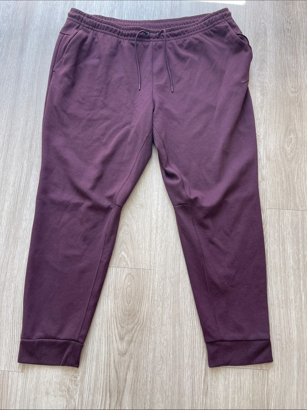 Nike Men's Maroon Jogger Pants - Comfortable Everyday Wear
